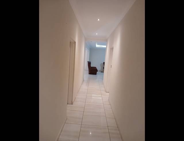 4 BEDROOM FREEHOLD FOR SALE IN HENLEY ON KLIP